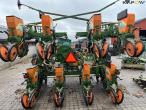 Amazone ED601K 8 row corn seeder with fertilizer front tank 6