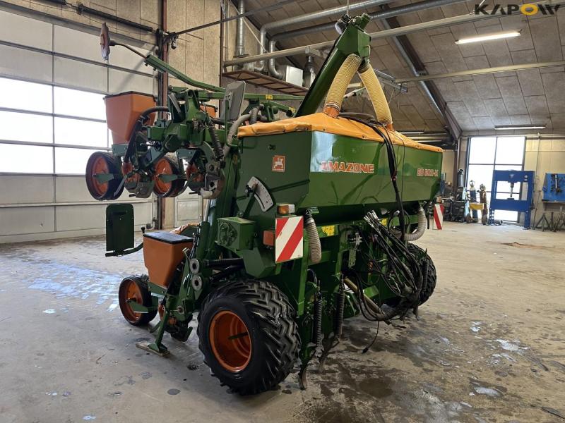Amazone ED602-K 8 row corn seeder 3