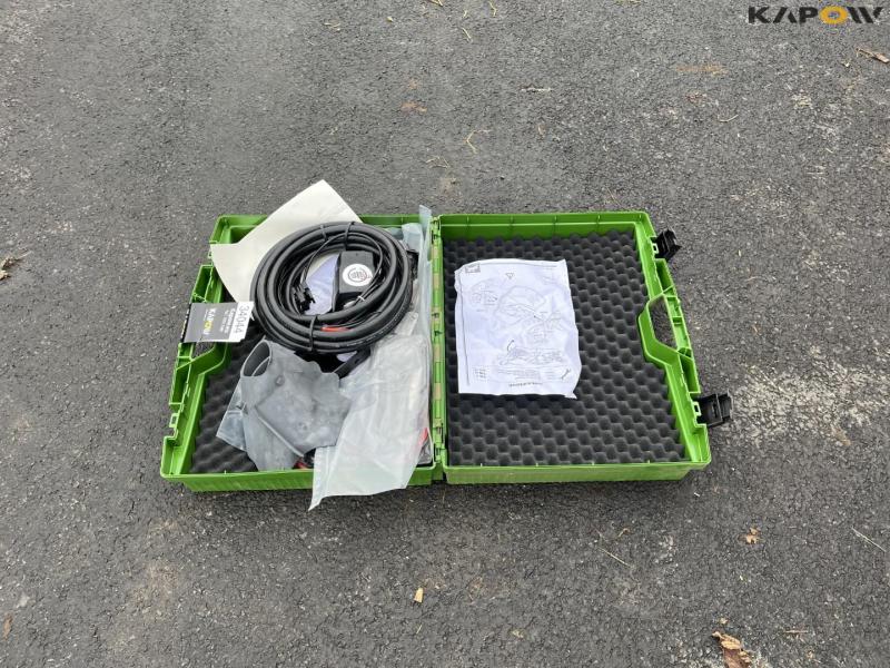 Amazone ISOBUS cable for fertilizer spreader 8