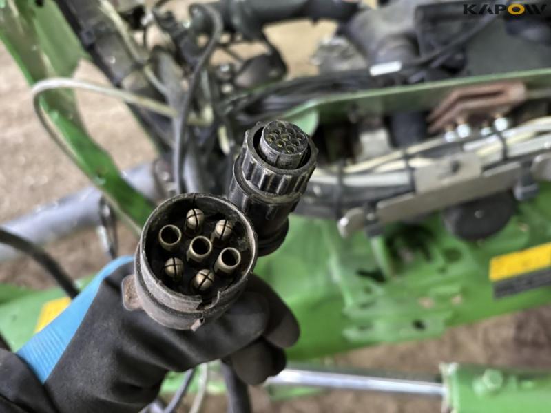 Amazone UX4200 trailer sprayer 59