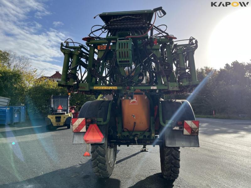 Amazone UX5200 trailer sprayer with 30 meter boom 6