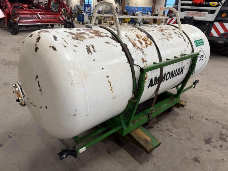 Ammonia tank 3