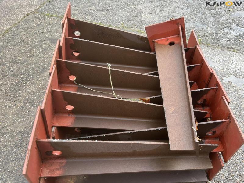 Anchor iron for rafters 24 pcs. 13