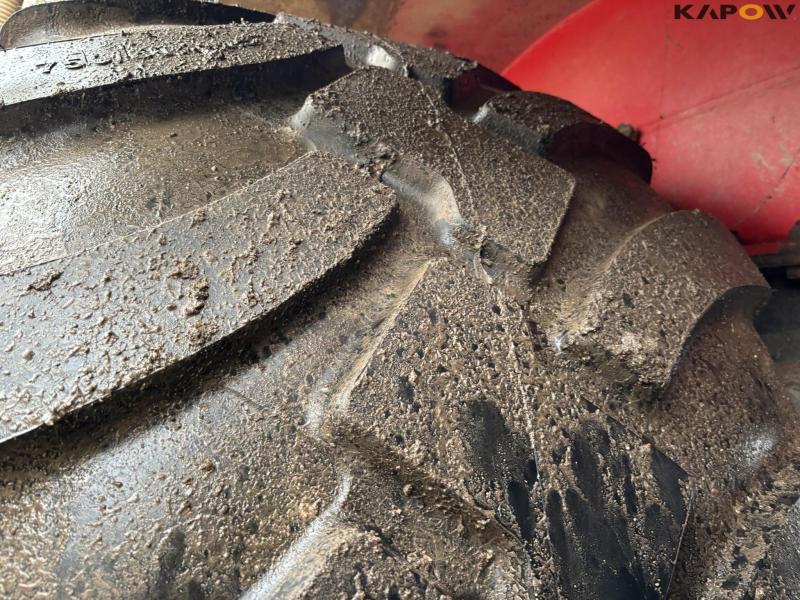 AP 25 slurry tanker with 28 m drag hoses and crane 47