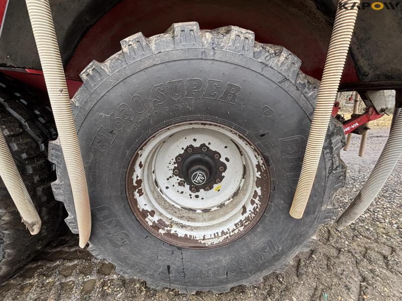 AP 25 slurry tanker with 28 m drag hoses and crane 69