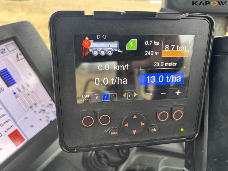 AP 25 slurry tanker with 28 m drag hoses and crane 93