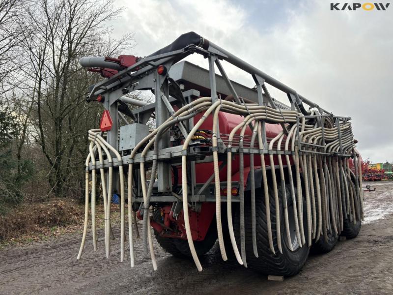 AP 25 Slurry tanker. 30