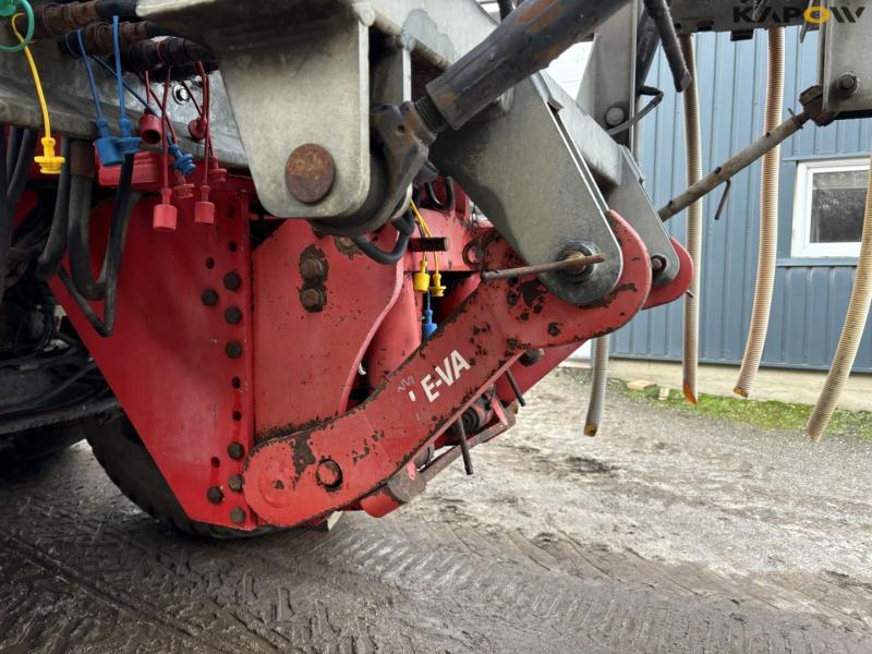 AP 25 Slurry tanker. 41