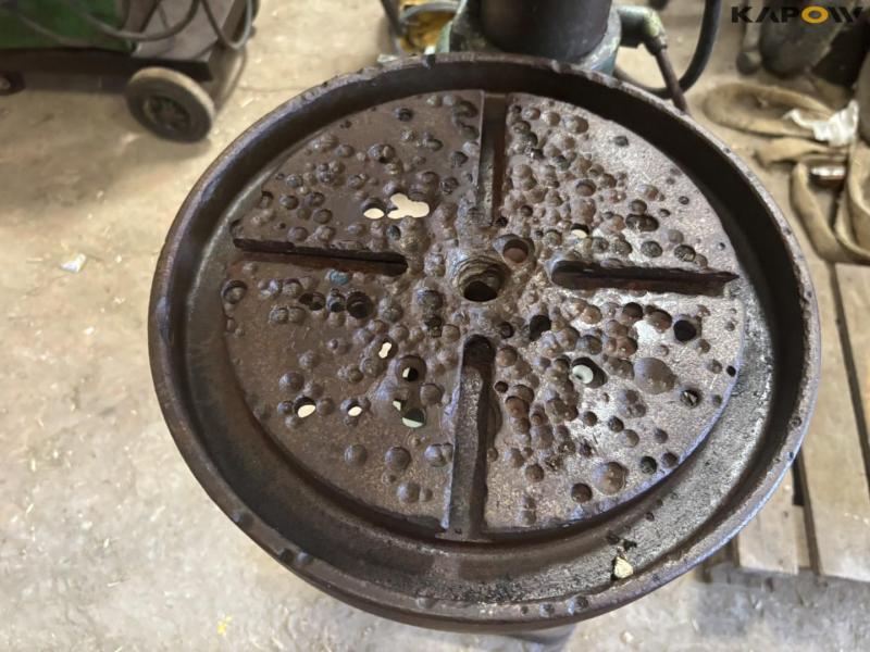 Arboga E825 pillar drill 9