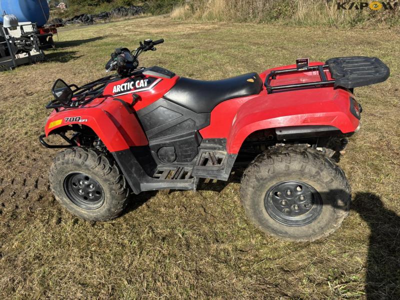 Arctic Cat 700 EFI ATV 4WD 8