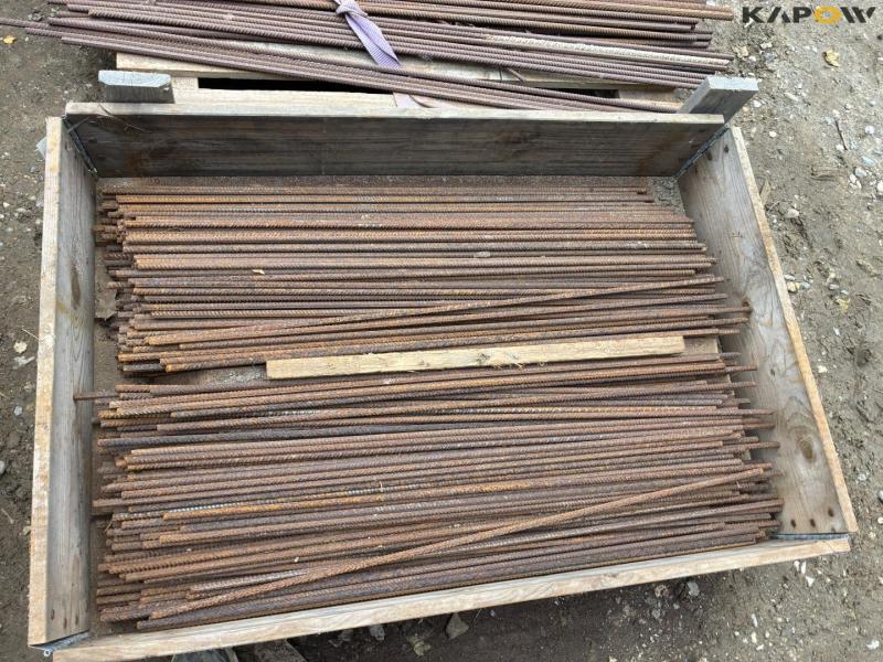 Reinforcing bars 37
