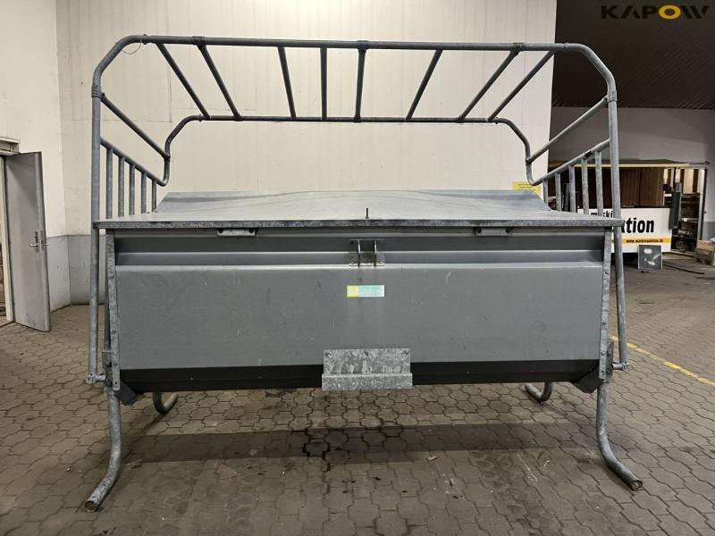 Arnes Smedie calf shelter 2