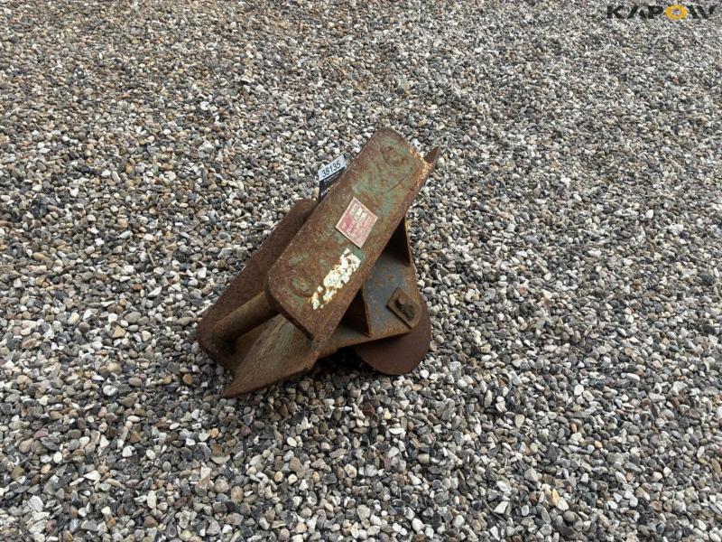 AS280 asphalt cutter for quick change 3
