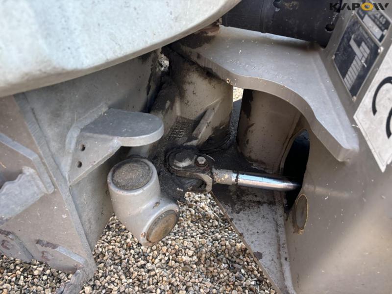 Atlas 55 loader with bucket and pallet forks 20