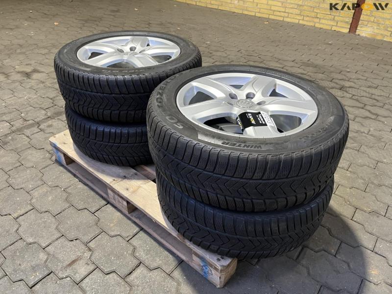 Audi complete wheels. 1