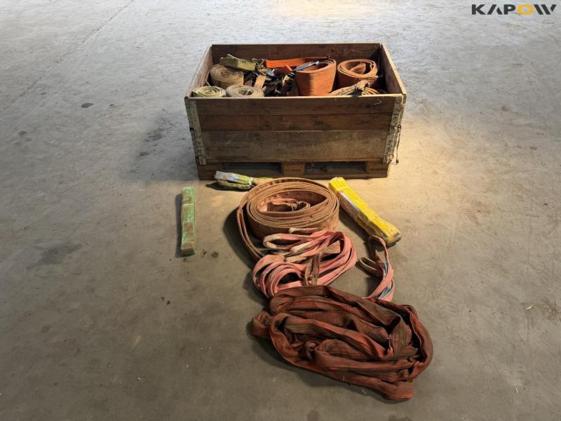 Strap tensioner and lifted rope 2