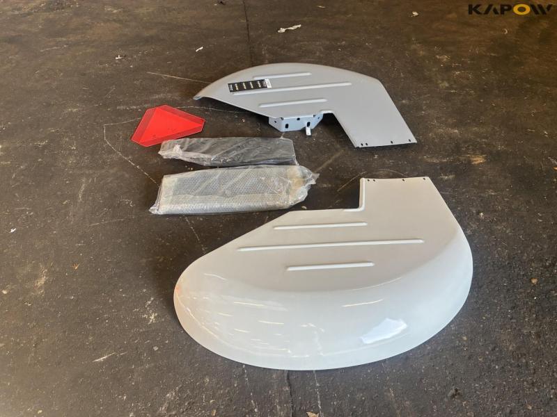 Rear fender/ Running board 8