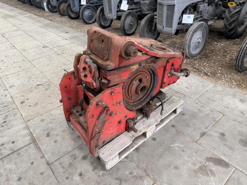 Rear gear for Massey Ferguson 7