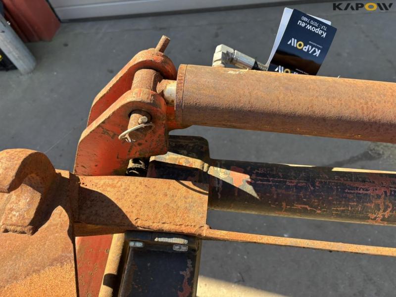 Bale clamp with Euro hitch 12