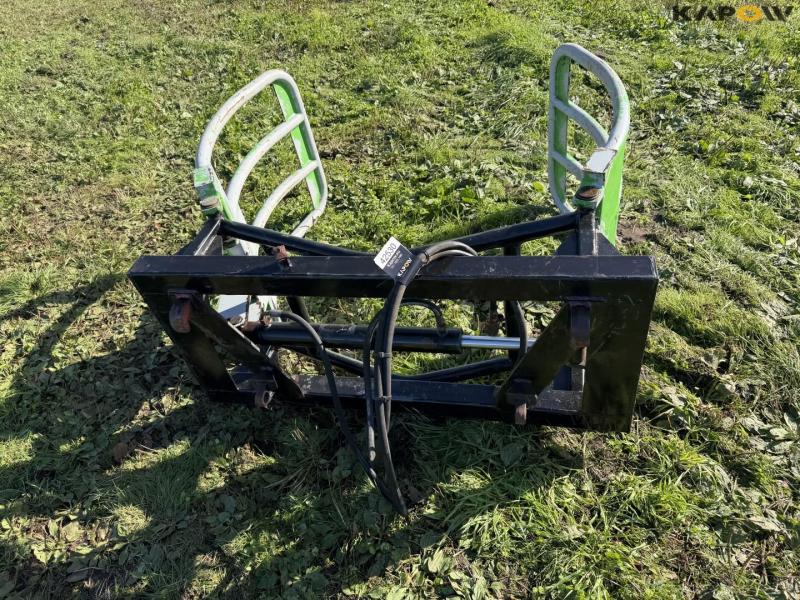 Bale clamp with Euro hitch 6