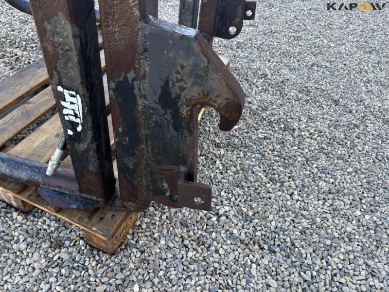 bale clamp with Veto hitch 9