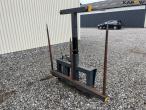 Ball spear with flap with SMS hitch 1