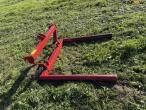 Bale transport forks 4