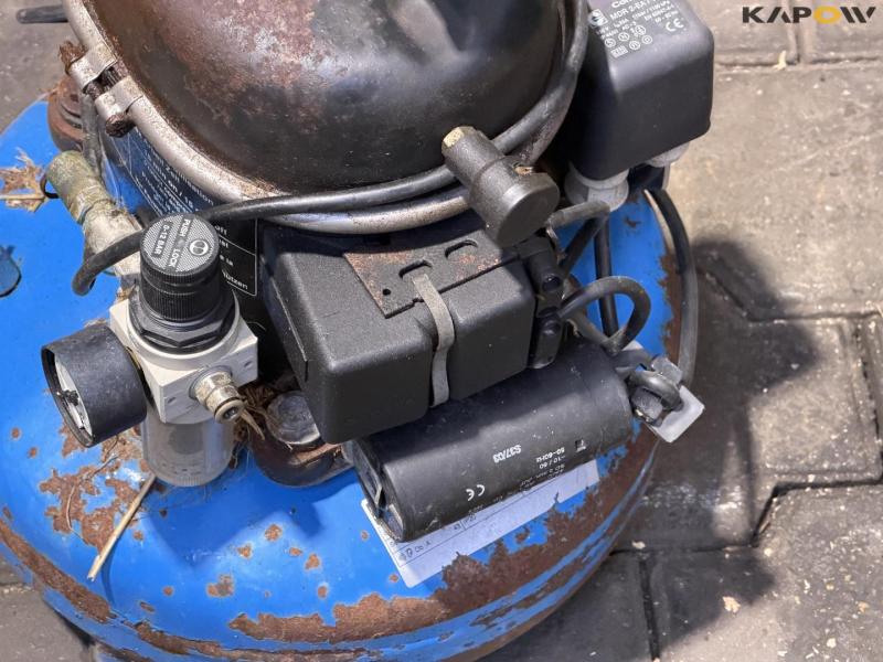Balma LT270 compressor + small compressor 31