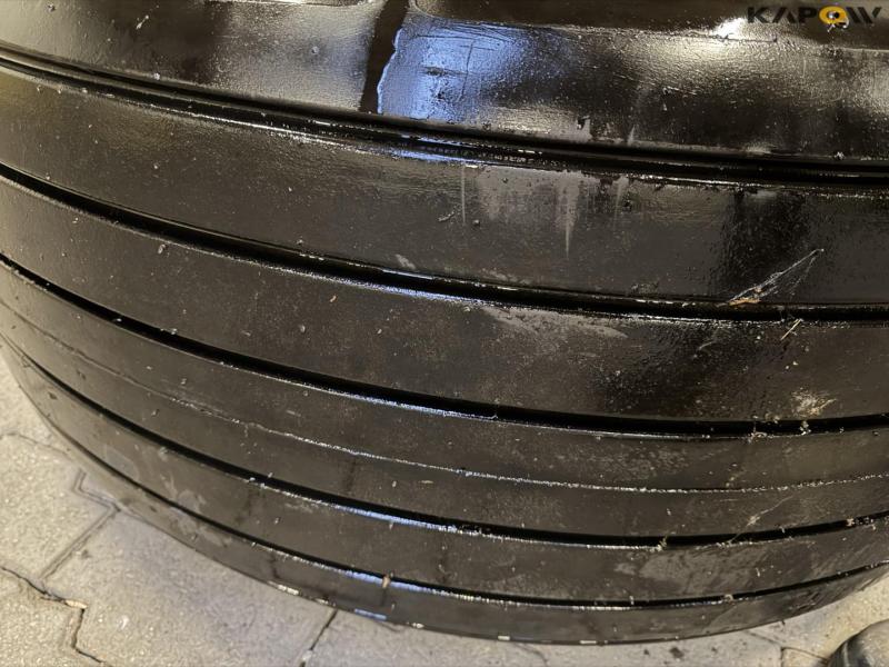 Bandenmarkt 52x20.5-20 tires 9
