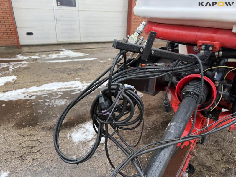 Bargam 4200 compact trailer sprayer 21