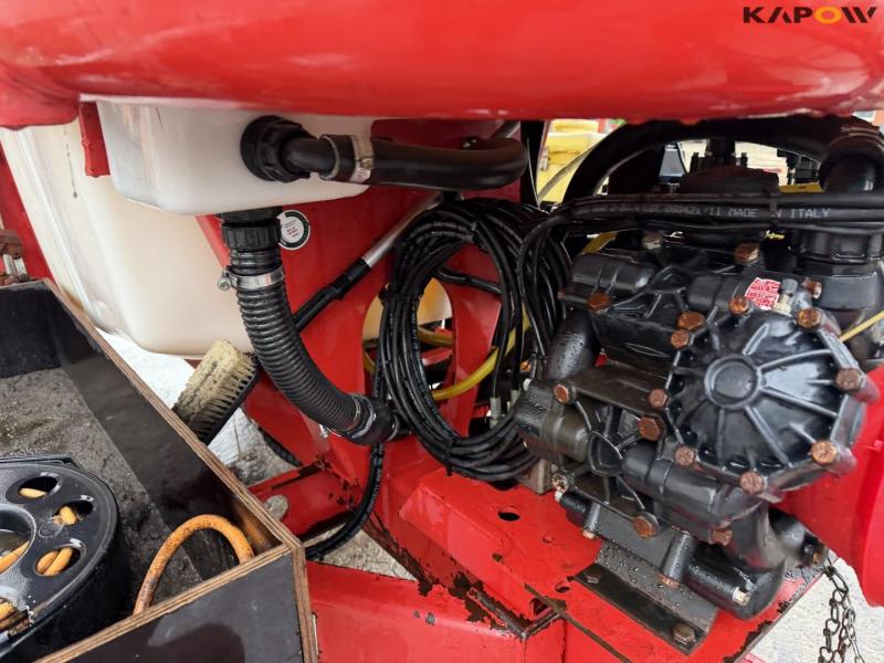 Bargam 4200 compact trailer sprayer 24