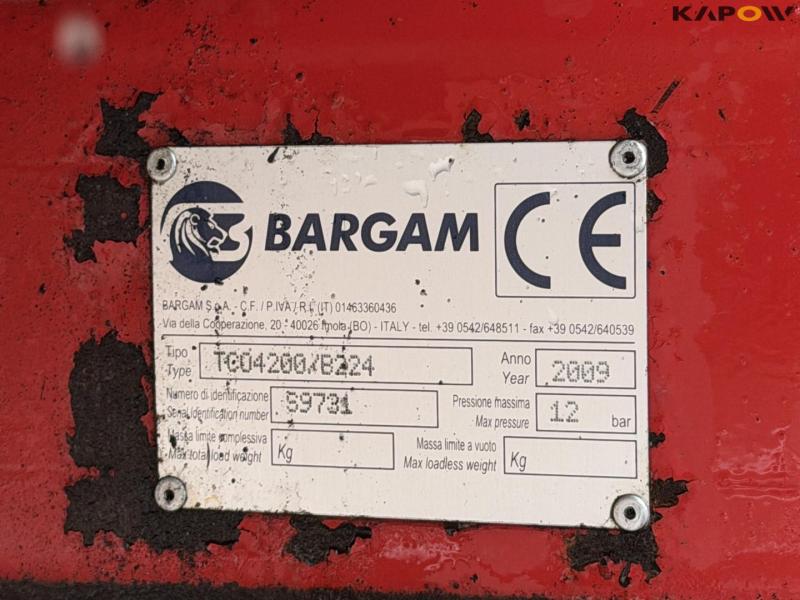 Bargam 4200 compact trailer sprayer 70
