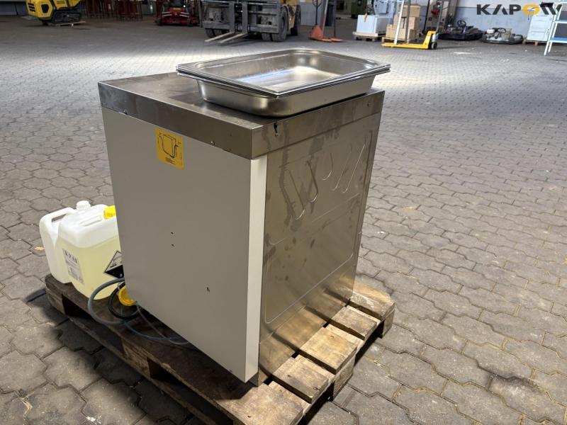 Basic industrial dishwasher with stand 13