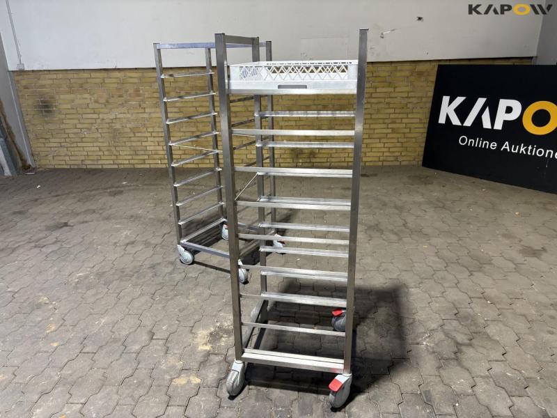 Basic industrial dishwasher with stand 35