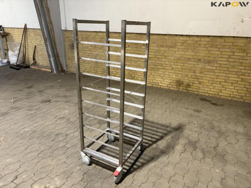 Basic industrial dishwasher with stand 42