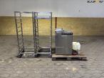 Basic industrial dishwasher with stand 2
