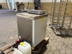 Basic industrial dishwasher with stand 15