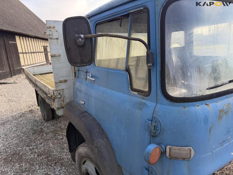 Bedford vintage truck 13