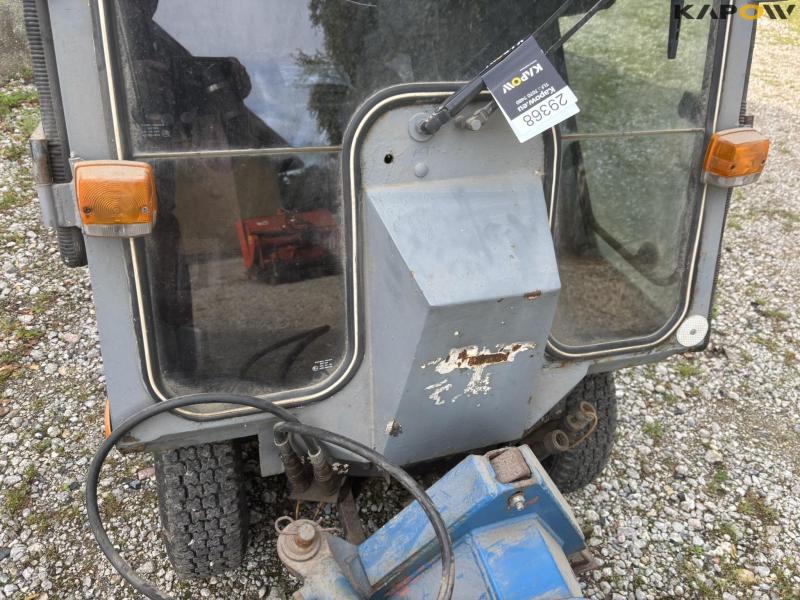 Belos 1300 tool carrier with snow plow 18