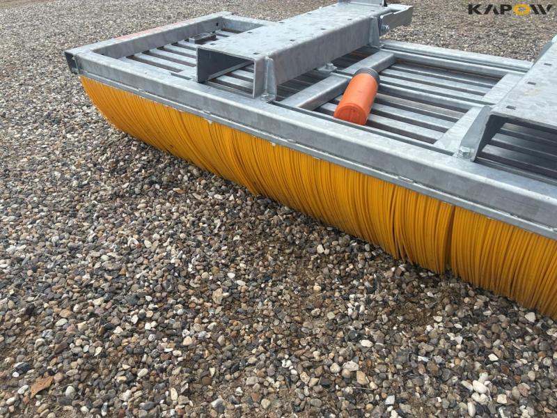 Bema 11 multiclean broom for pallet forks 12