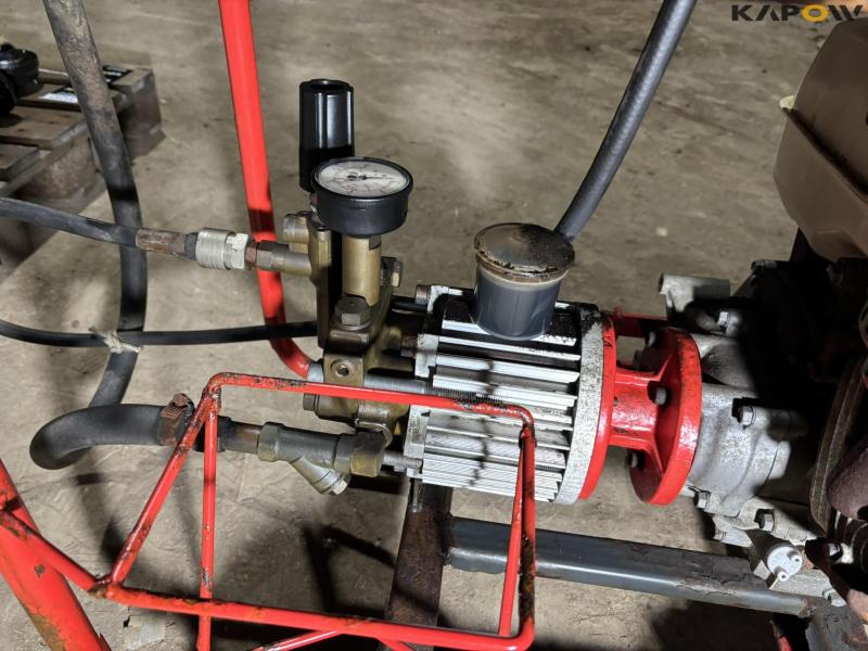 Gasoline high-pressure cleaner 16