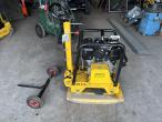 Bernards RT170 diesel plate vibrator 4