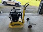 Bernards RT170 diesel plate vibrator 7