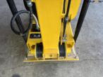 Bernards RT170 diesel plate vibrator 16