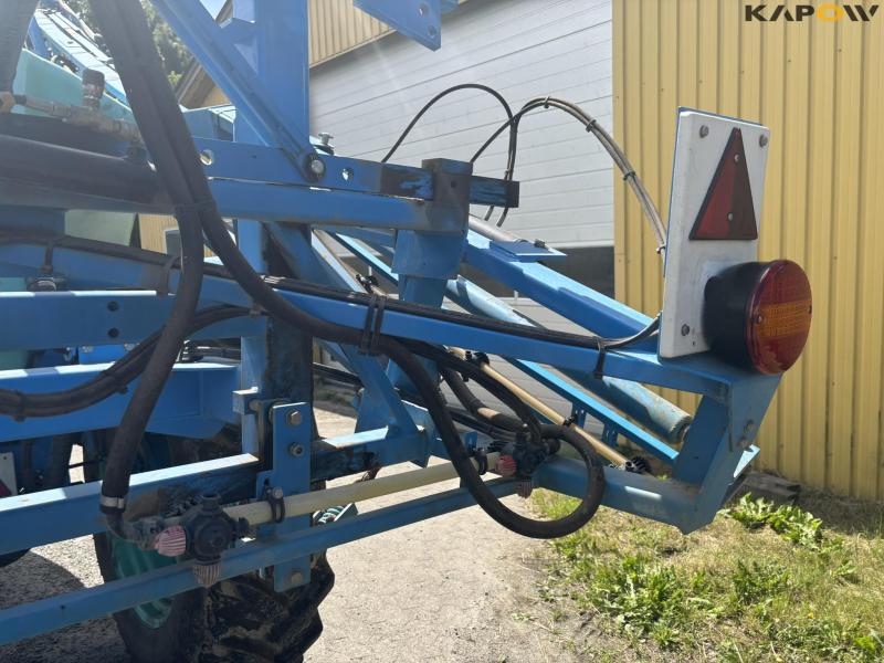 Berthoud Tracker 32-34 D.P.Tronic trailer sprayer 24 m 36