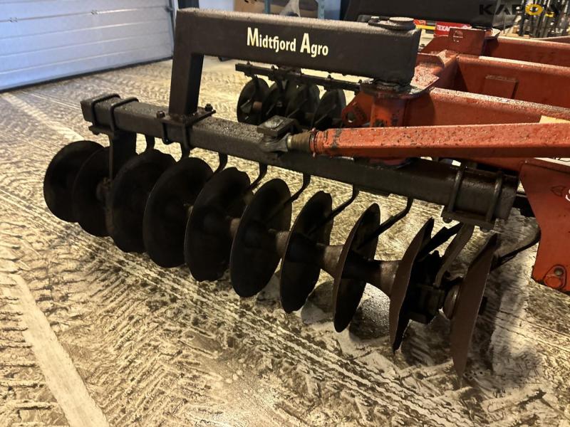 Besson disc harrow 17