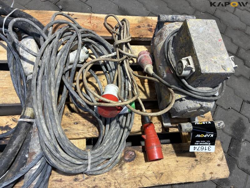 Concrete vibrator with motor 8