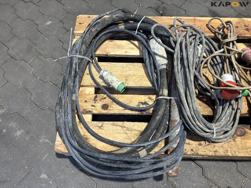 Concrete vibrator with motor 9