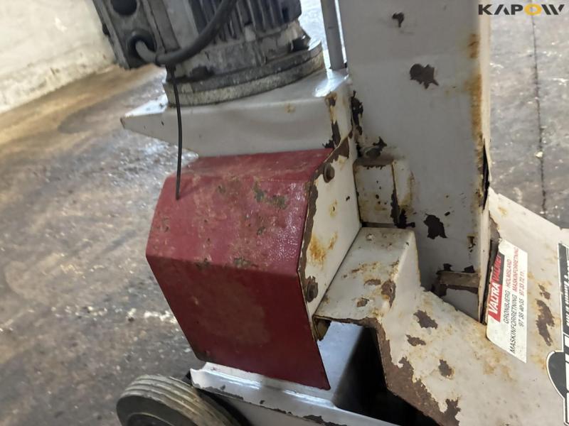 BGU hydraulic log splitter 18