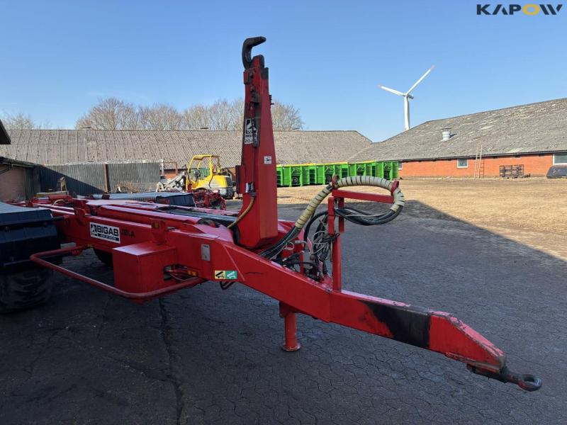 Bigab 20-24 hooklift truck 3